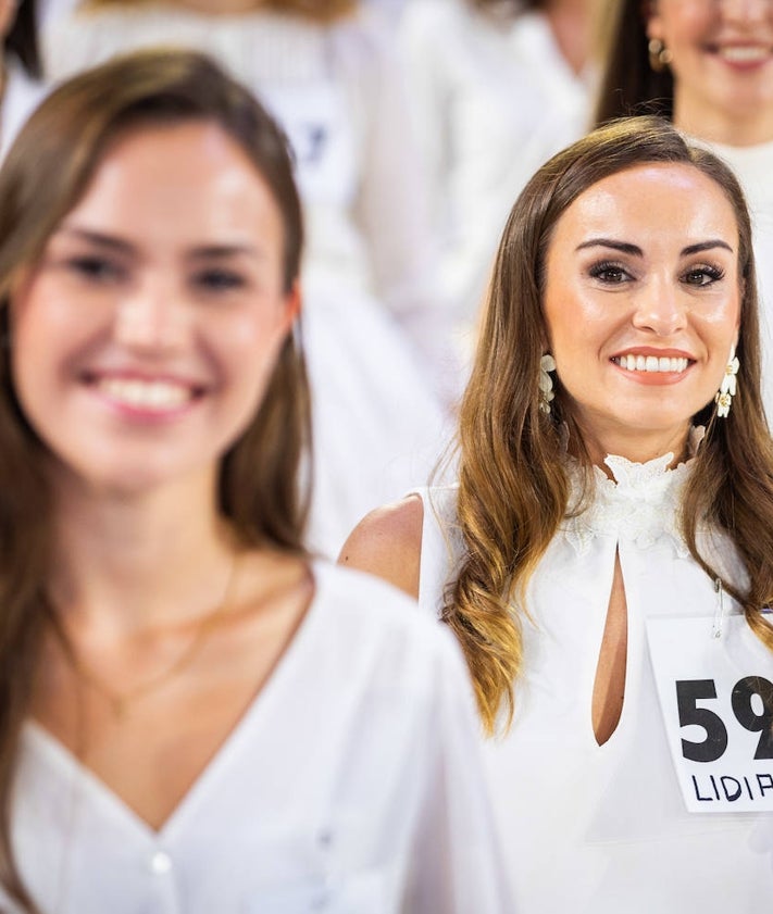 Imagen secundaria 2 - Candidatas a falleras mayores de Valencia 2024.