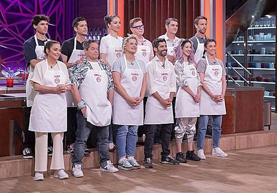 Los participantes de 'Masterchef' en el programa de este jueves.