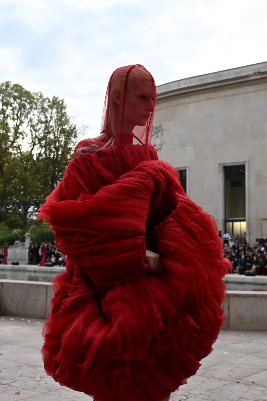 Así están siendo los desfiles de la Paris Fashion Week 2023