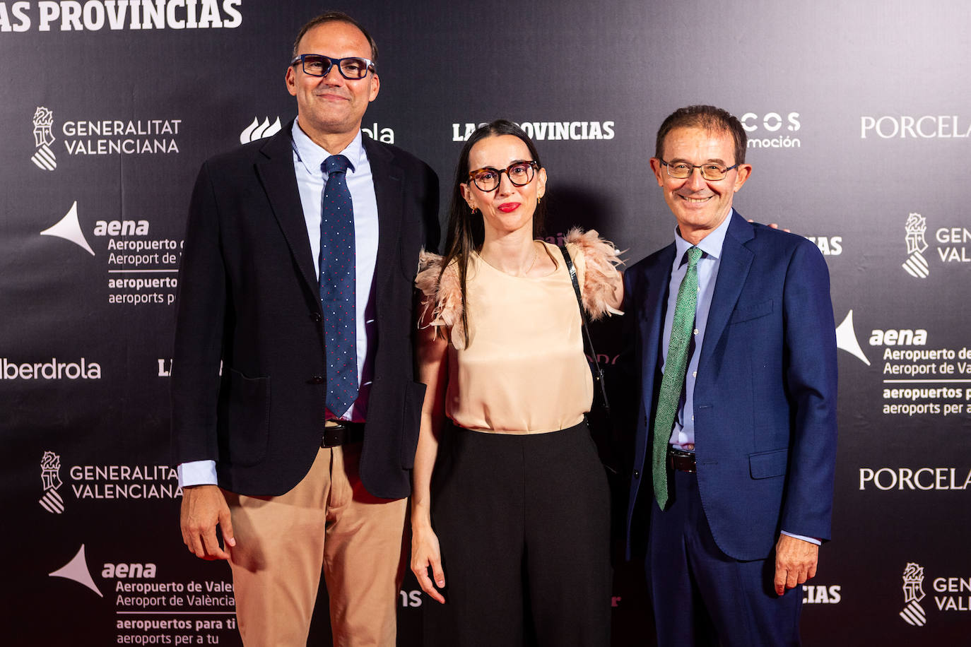 A la izquierda, Vicente Fajardo, director general de Global Omnium Aguas de Valencia, junto a la redactora de LAS PROVINCIAS Marta Hortelano y el periodista Jesús Civera.