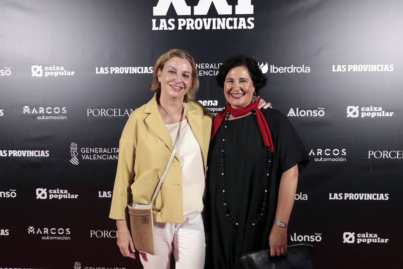 Elisa Maldonado, directora adjunta de la Fundación Per Amor a l'Art-Bombas Gens, y Marta Templado, de TuriArt.