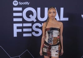 La cantante Ana Mena a su llegada al Concierto Spotify Equal Fest en Madrid.