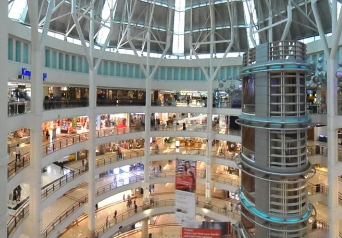 Un centro comercial