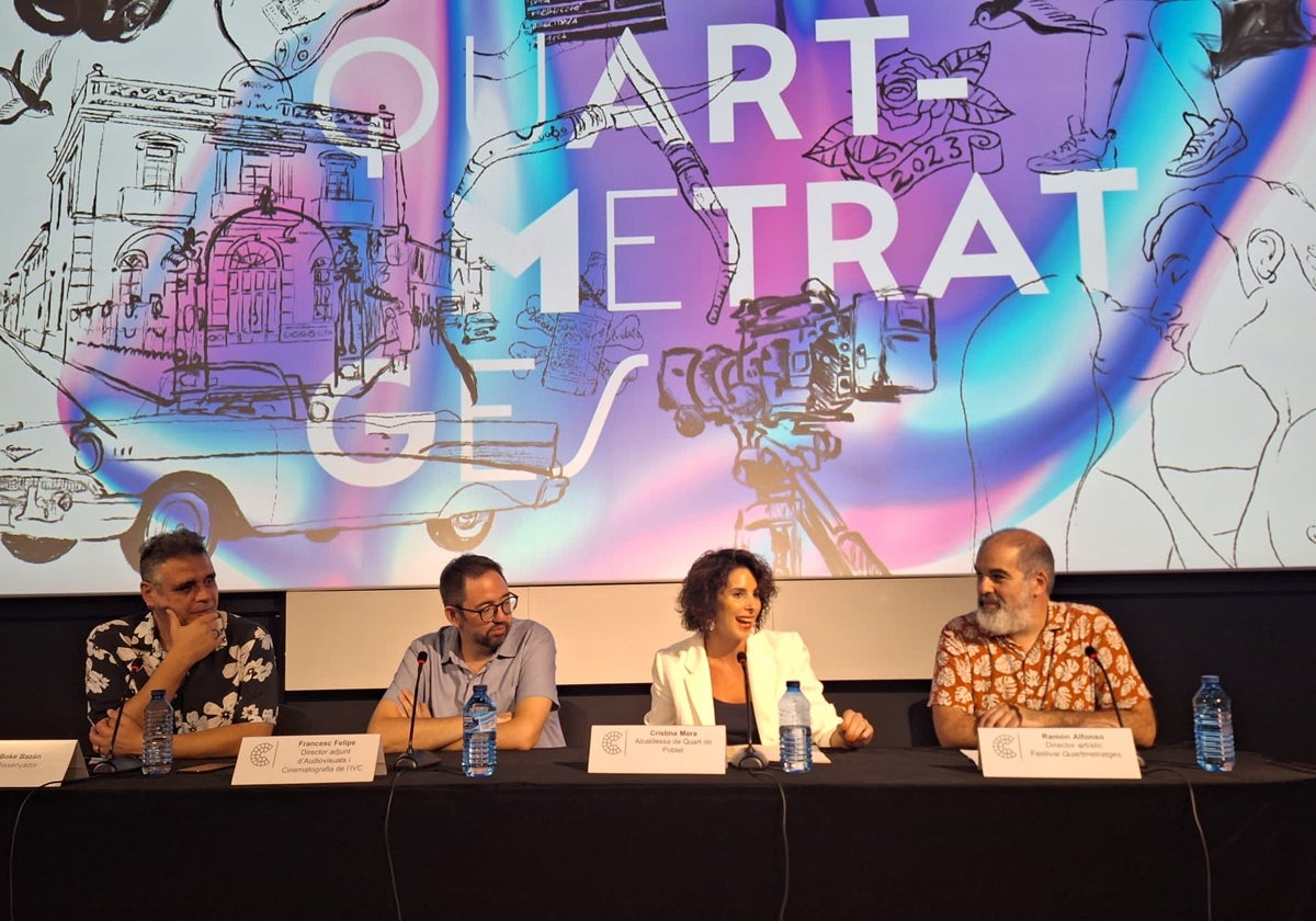 La alcaldesa Cristina Mora en la presentación de Quatremetratges.