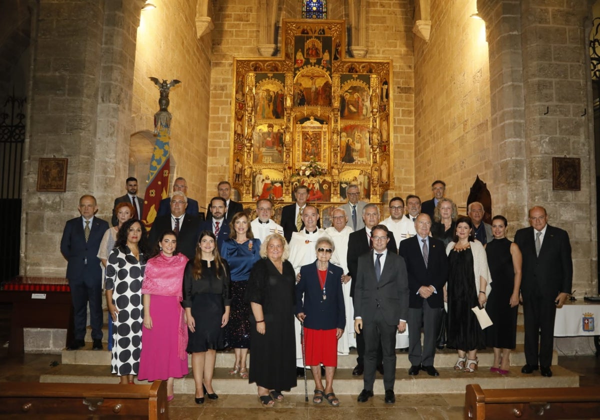 Amparo Cabanes, Crit Valencià de l'Any de Lo Rat Penat