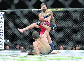 Ilia Topuria, en uno de sus combates.