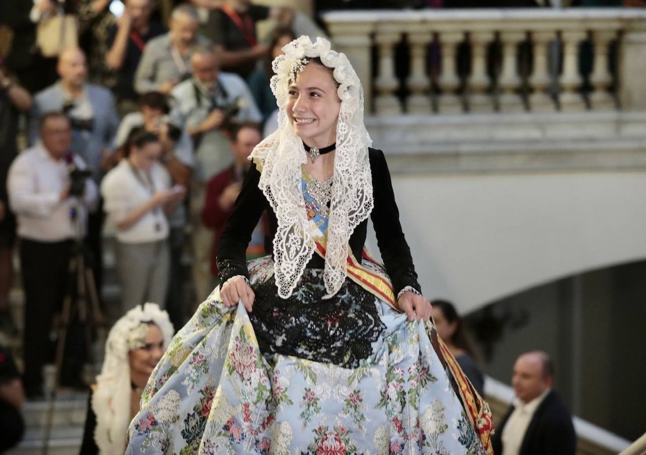 La proclamación de las nuevas falleras mayores de Valencia, en imágenes