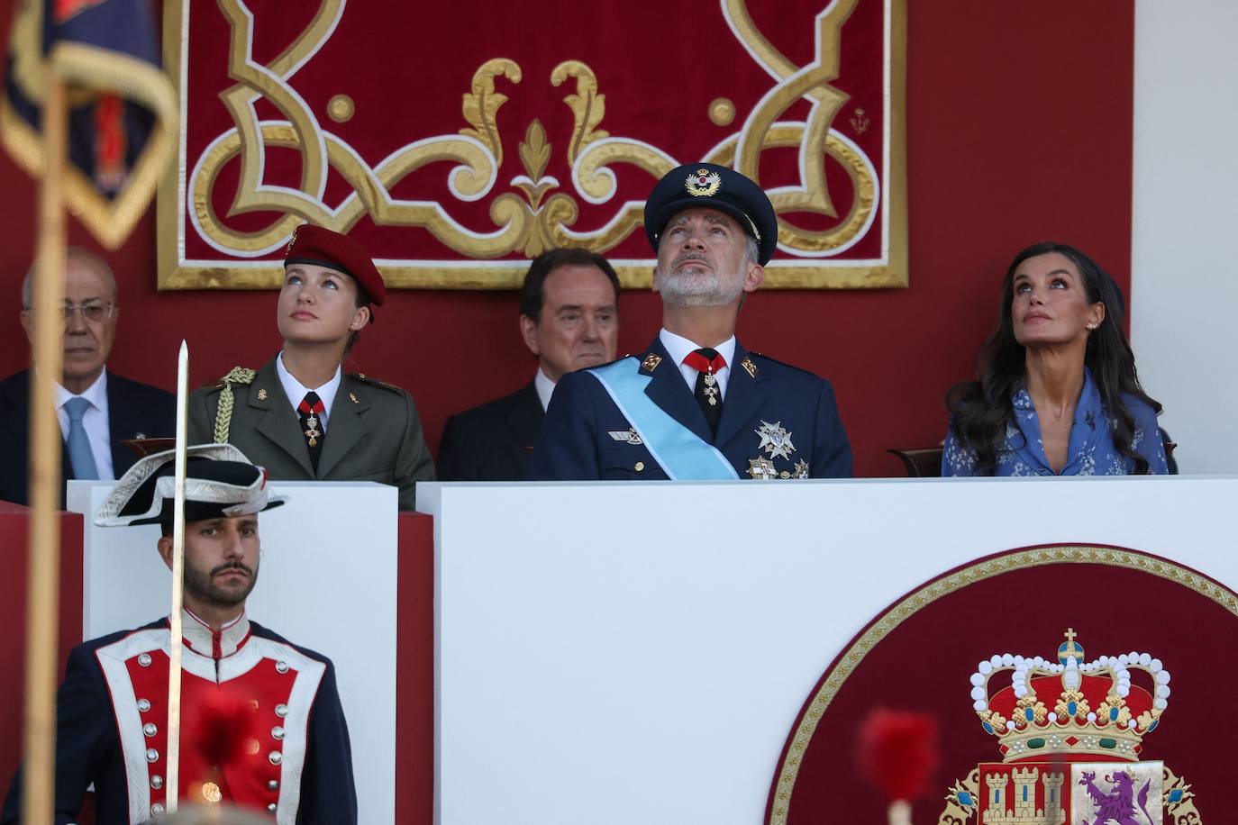 El desfile militar de las Fuerzas Armadas, en imágenes