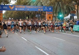 Salida del Maratón Valencia 2022.