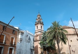 El campanario de la Iglesia de la Asunción de Pego.