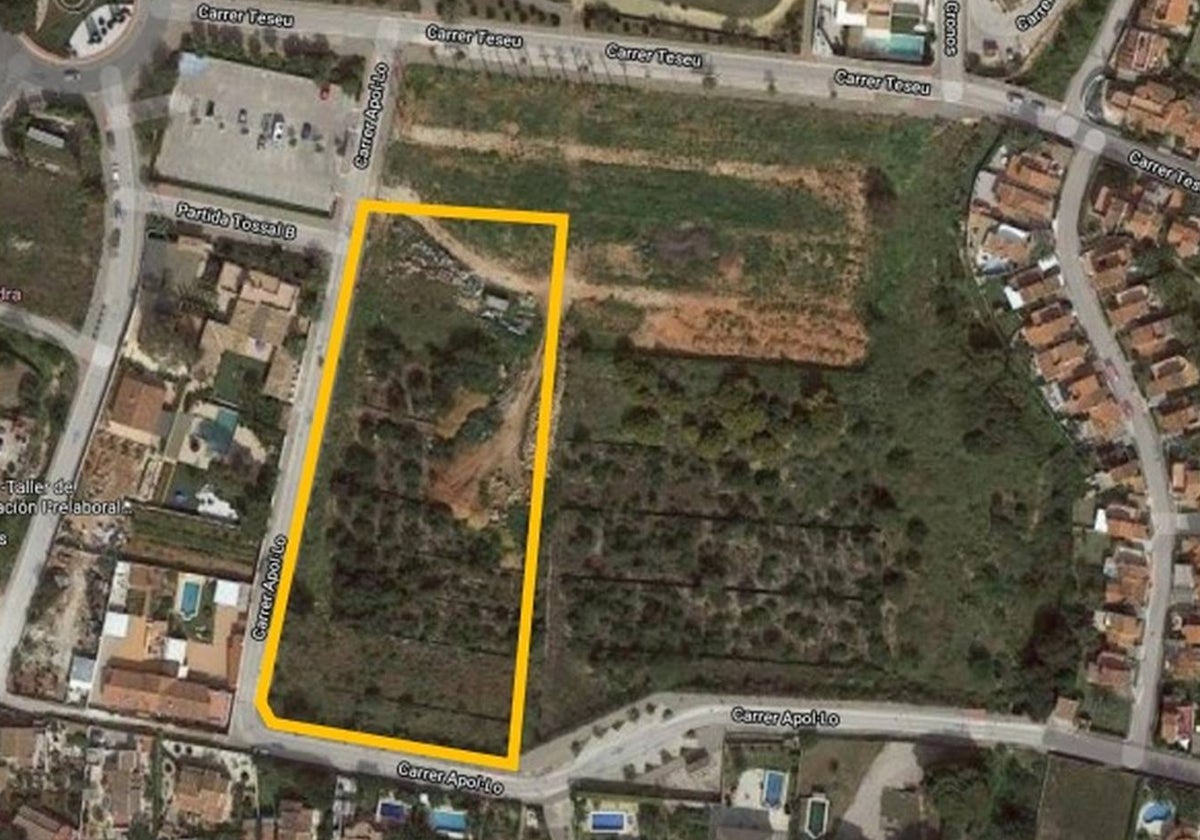 Parcela en la que se construirá la segunda residencia de Dénia.