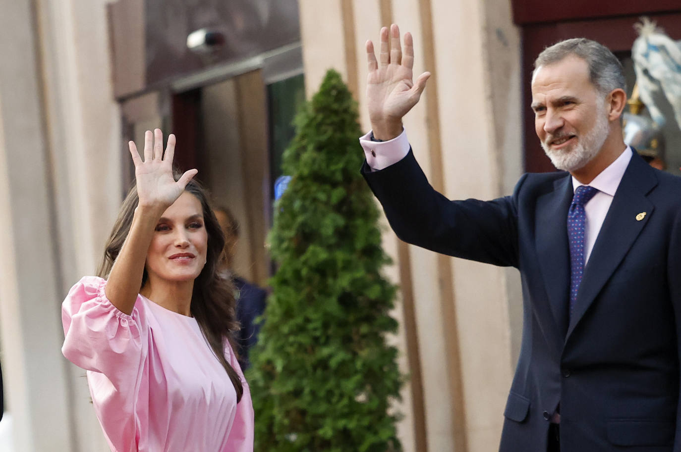 El reencuentro de Leonor y Sofía en el concierto Premios Princesa de Asturias 2023