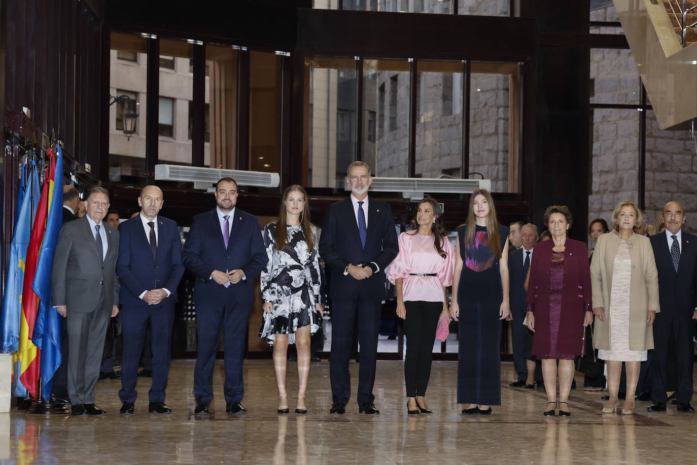 El reencuentro de Leonor y Sofía en el concierto Premios Princesa de Asturias 2023