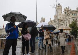 La lluvia cae en madrid desde esta mañana.