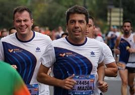 Carlos Mazón, durante el Medio Maratón de Valencia.