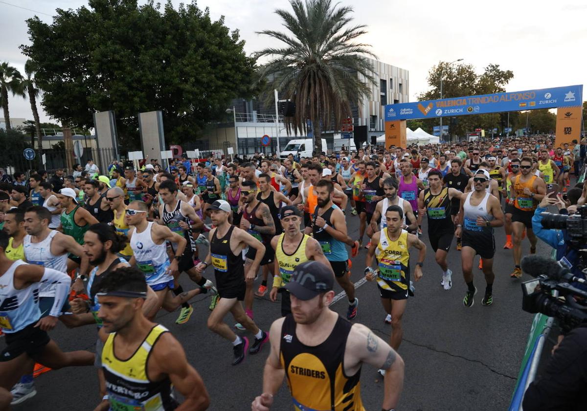 Fotos: las mejores imágenes del Medio Maratón de Valencia 2023