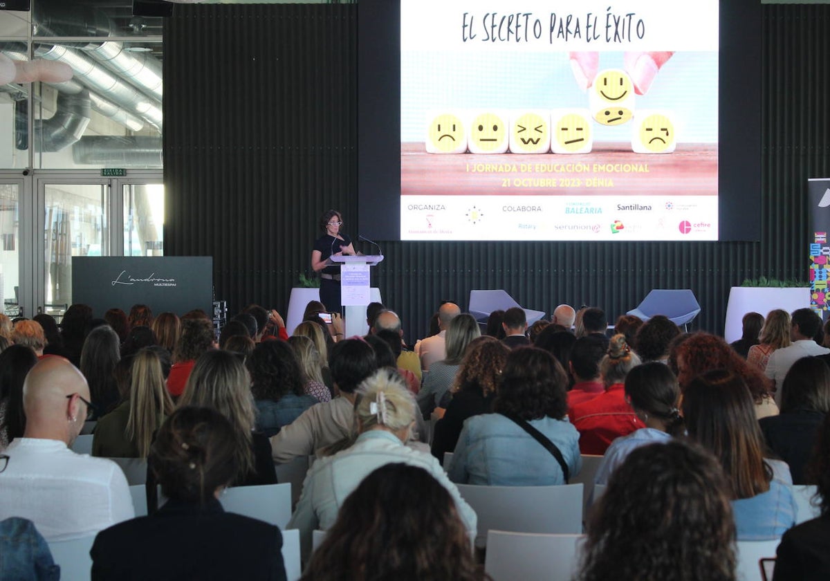 Un momento de la Jornada de Educación Emocional celebrada en Dénia.