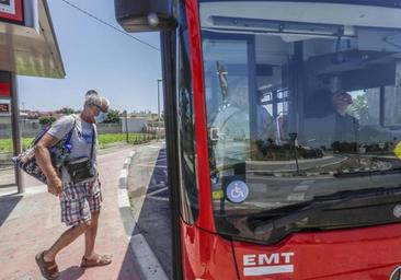 Una línea de la EMT unirá la playa de Valencia con la estación del AVE