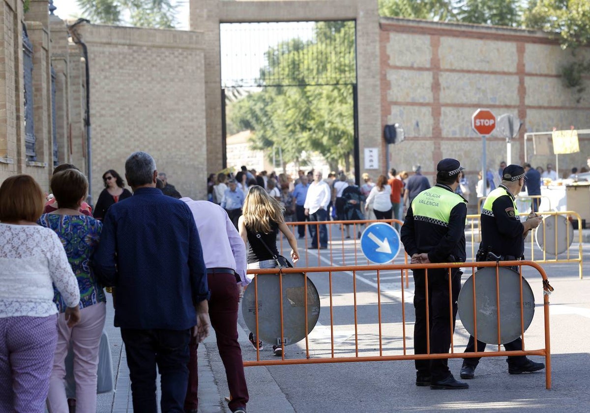 Vigilancia del Cementerio General de Valencia, en anteriores ediciones.