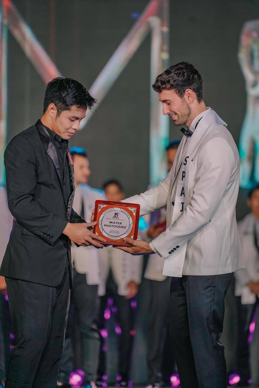 Así es el joven que ha ganado el título de Míster Internacional