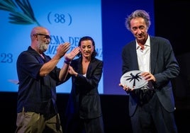 El director italiano Paolo Sorrentino, en la gala donde recogió la Palmera de Honor de la Mostra de Valencia.