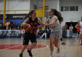 Momento de un encuentro disputado por el CB Genovés femenino.