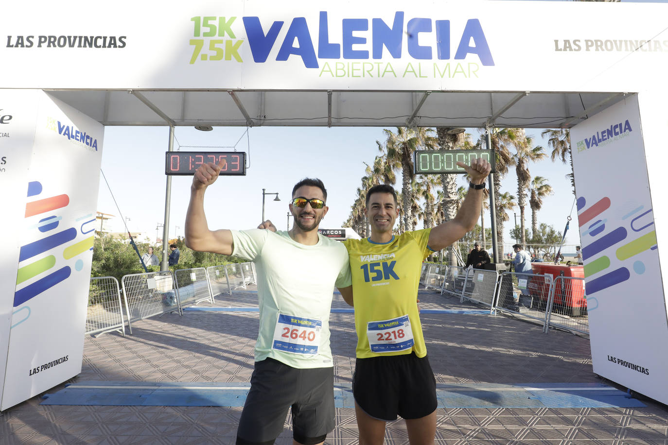 Las mejores imágenes que ha dejado la 15K Valencia Abierta al Mar