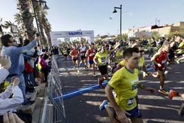 Las mejores imágenes que ha dejado la 15K Valencia Abierta al Mar