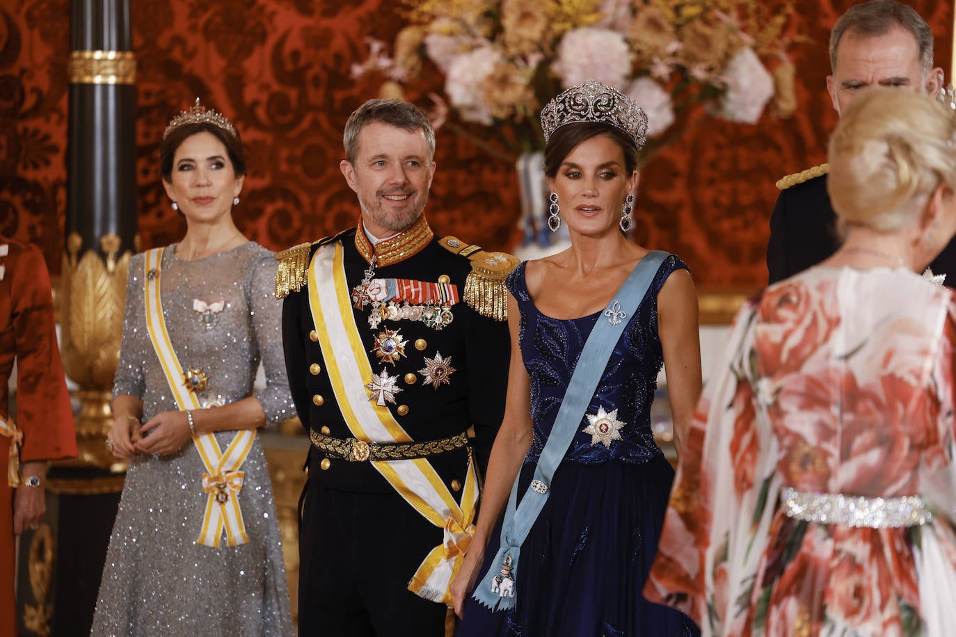 La espectacular tiara de Letizia en Dinamarca