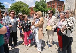 Un grupo de jubiladas en una imagen de archivo.