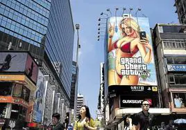 Un anuncio de Grand Theft Auto en las calles de Hong Kong.