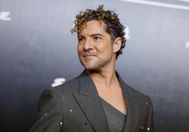 El cantante David Bisbal en el photocall de los Premios al Hombre del Año Esquire 2023.