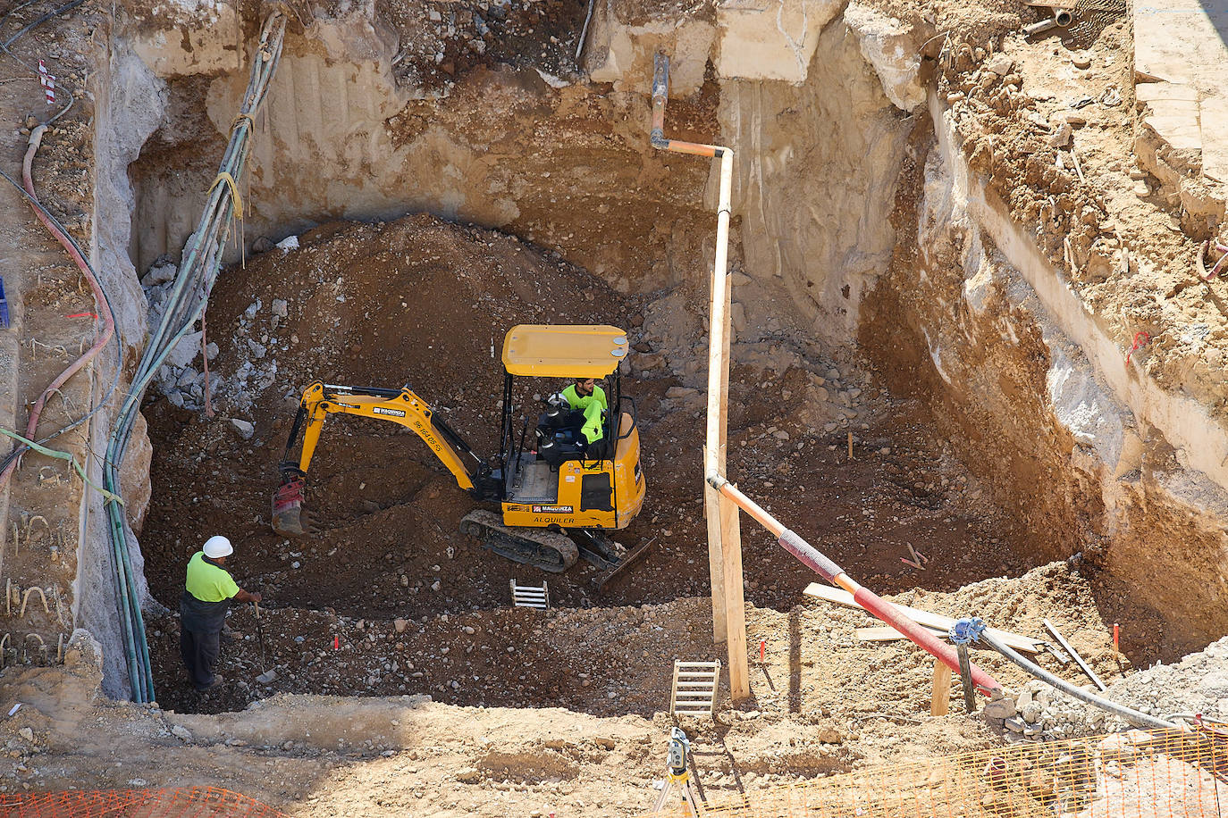 Avanzan las obras del túnel del metro de la calle Alicante en Valencia