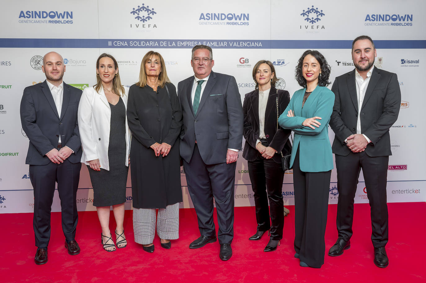 Carlos Gavilán, Sara Cañadas, María Ángeles Capilla, Paco Vallejo, Claudia Sáez, María García y Héctor Gavilán.