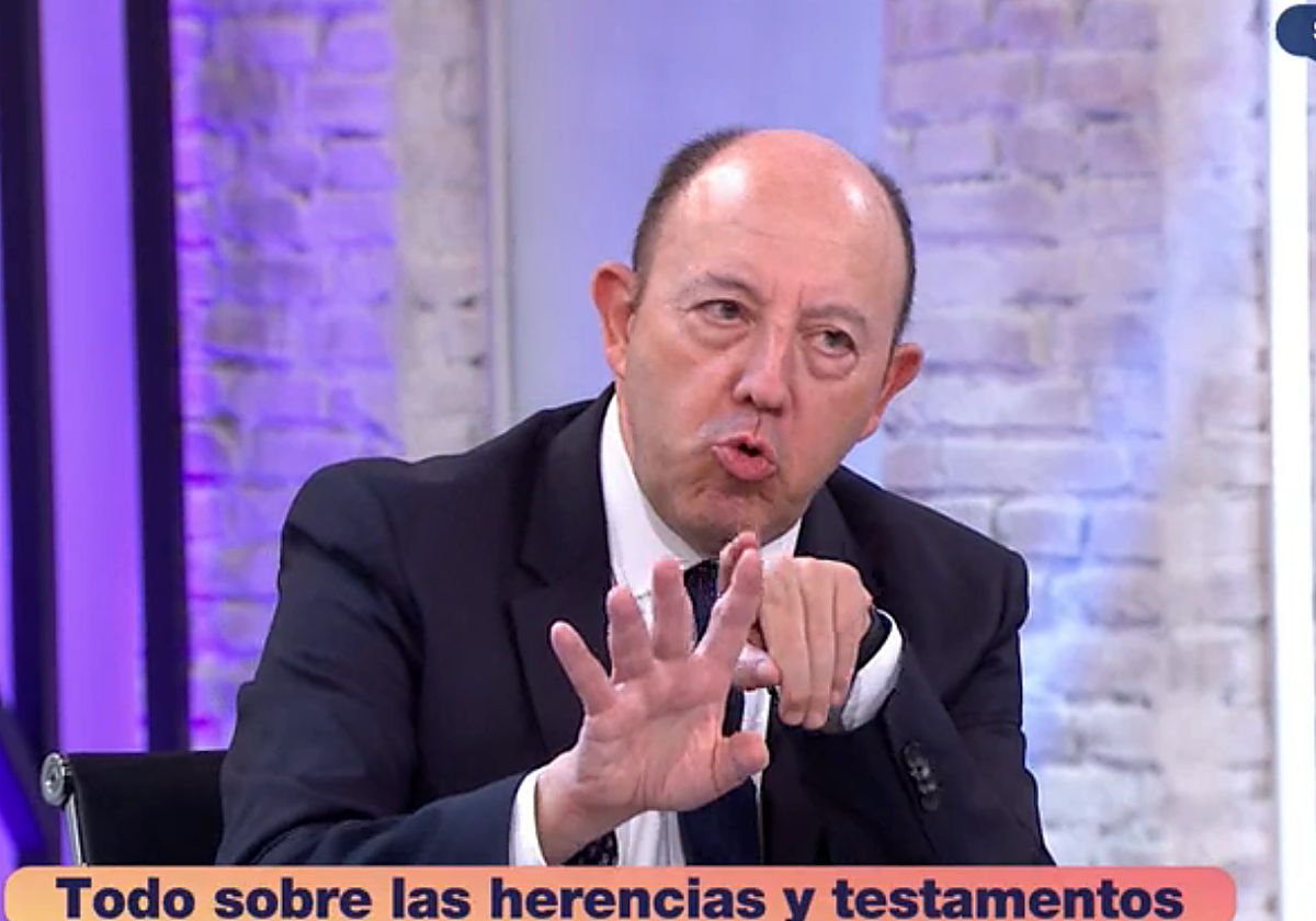 Gonzalo Bernardos durante su intervención en el programa de 'Más Vale Tarde'