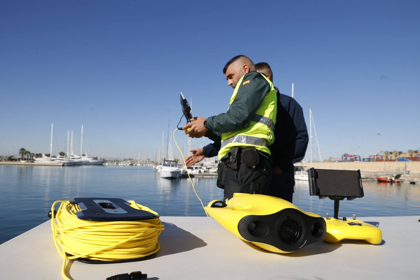 Presentación de los drones submarinos de la Guardia Civil detectar &#039;narcobuzos&#039;