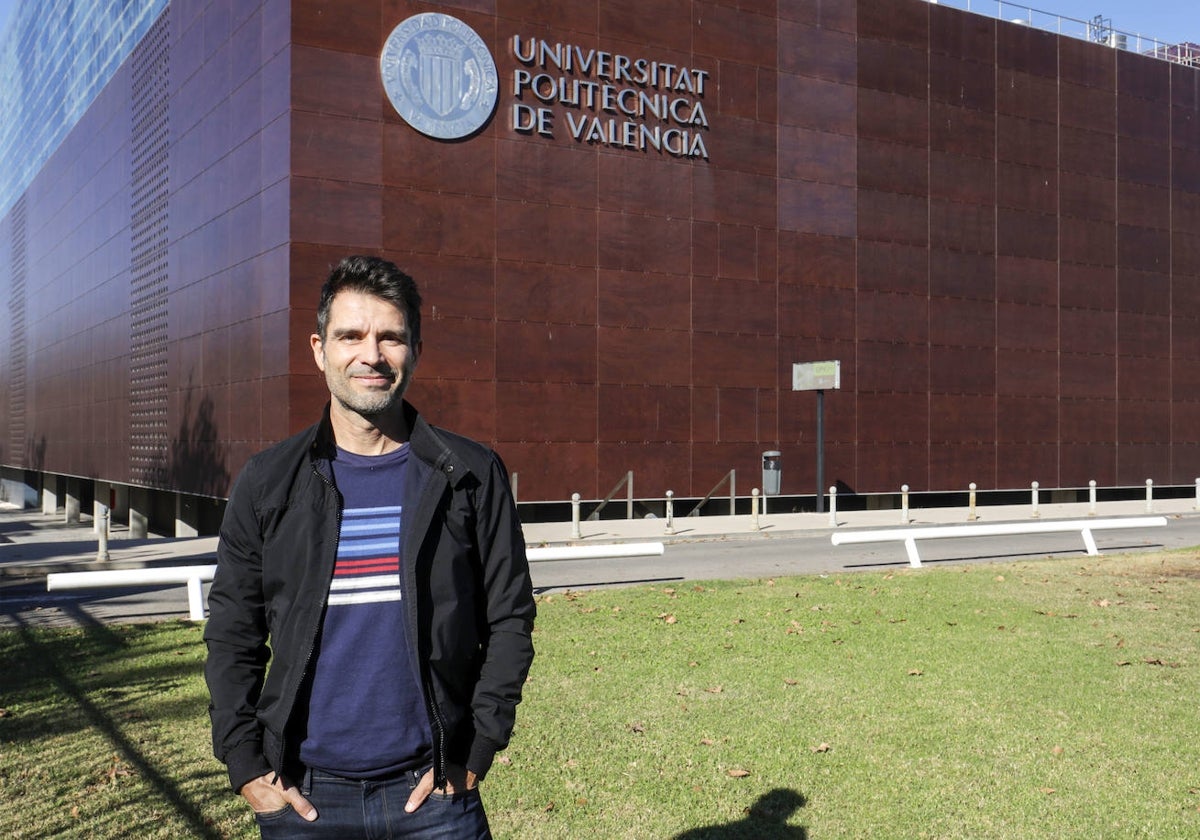 Carles Claver, en la Universitat Politècnica de València.