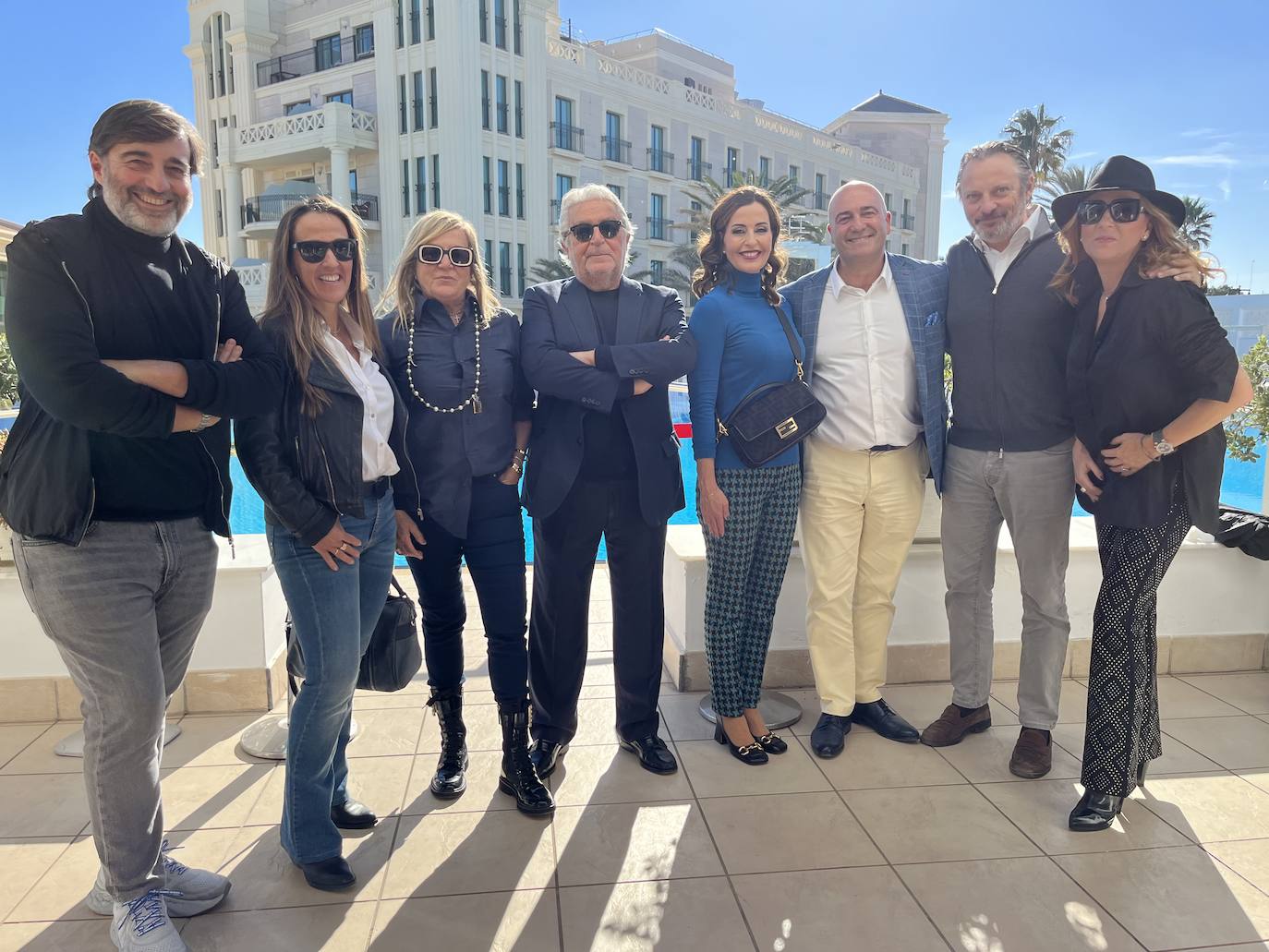 Sergio Adelantado, Sara López, Rosa Castellví, Rafa Alcón, Laura Segura, Carlos Boga, David González y Esperanza Vila.