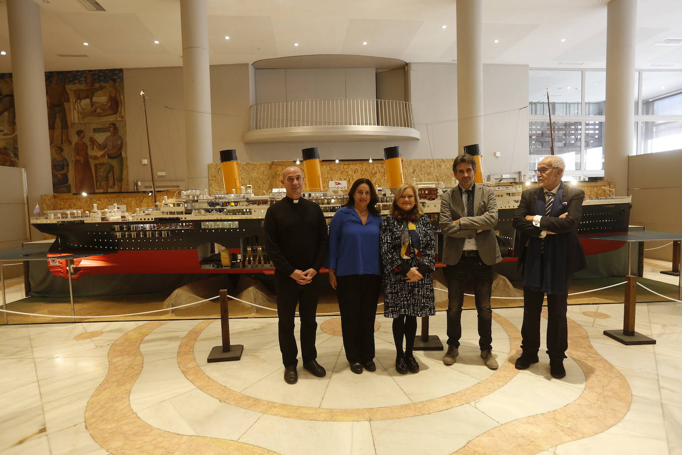 Fotos: la mayor exposición del Titanic llega al Ateneo Mercantil de Valencia en Navidad