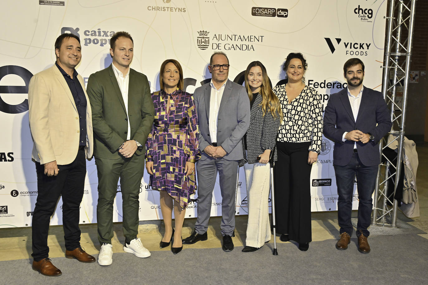 La gala de los Premios FAES reconoce a las mejores empresas del año de la Safor
