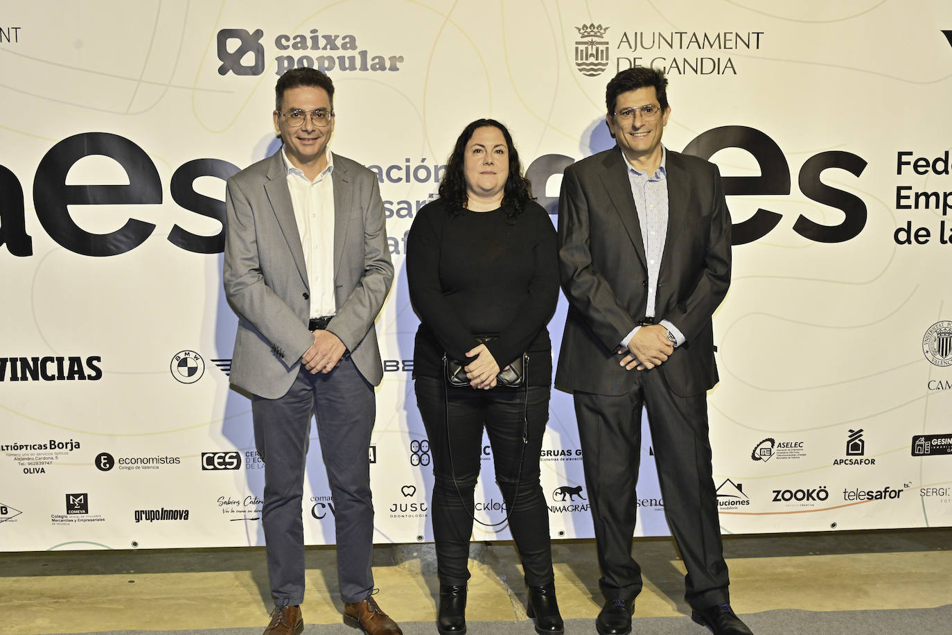 La gala de los Premios FAES reconoce a las mejores empresas del año de la Safor