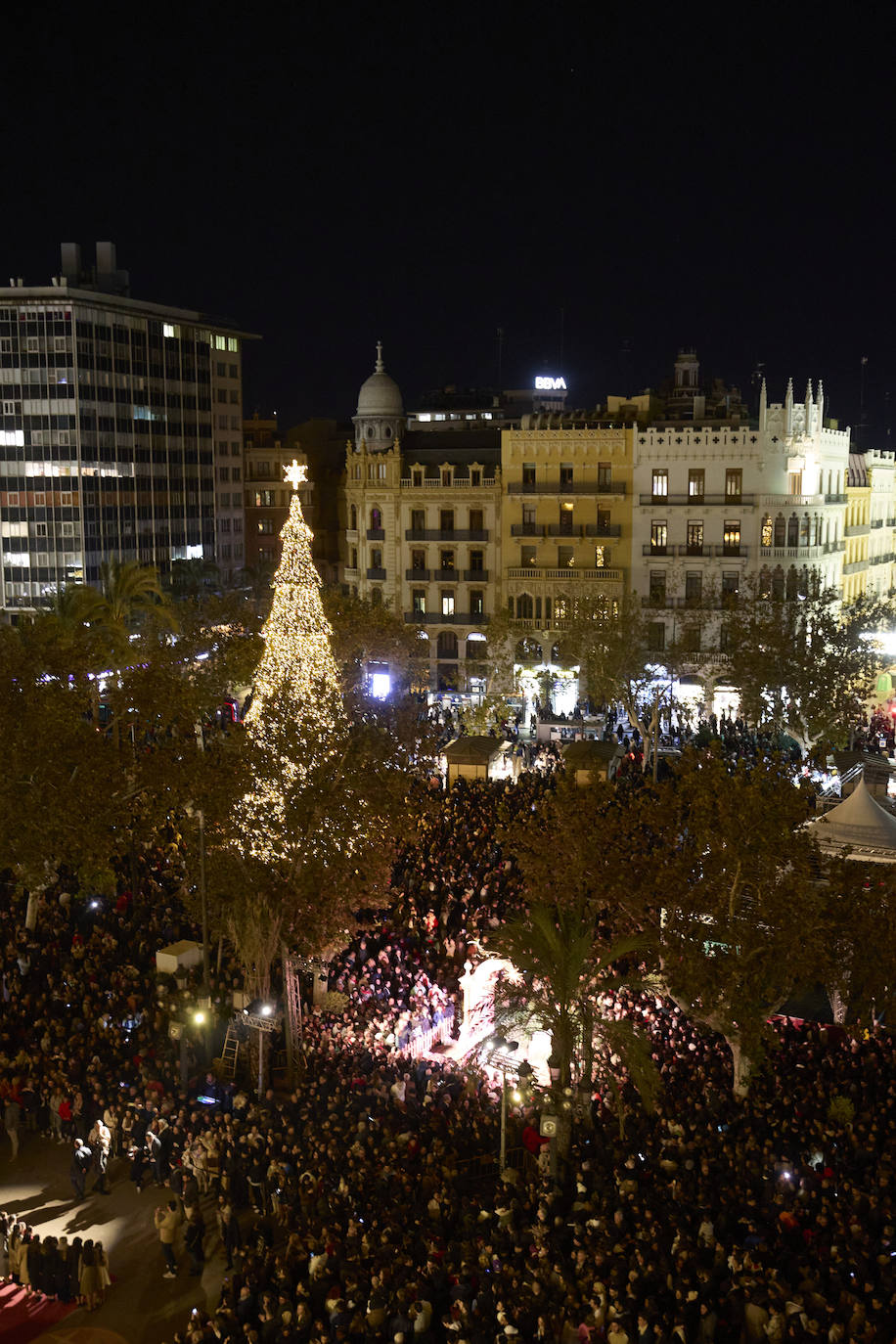 Valencia se ilumina para la Navidad