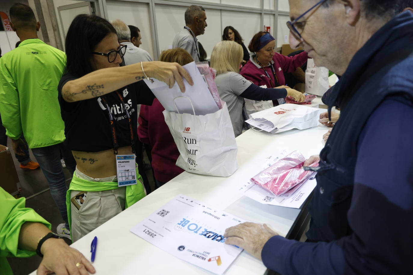 La feria del corredor se llena a pocas horas del Maratón de Valencia