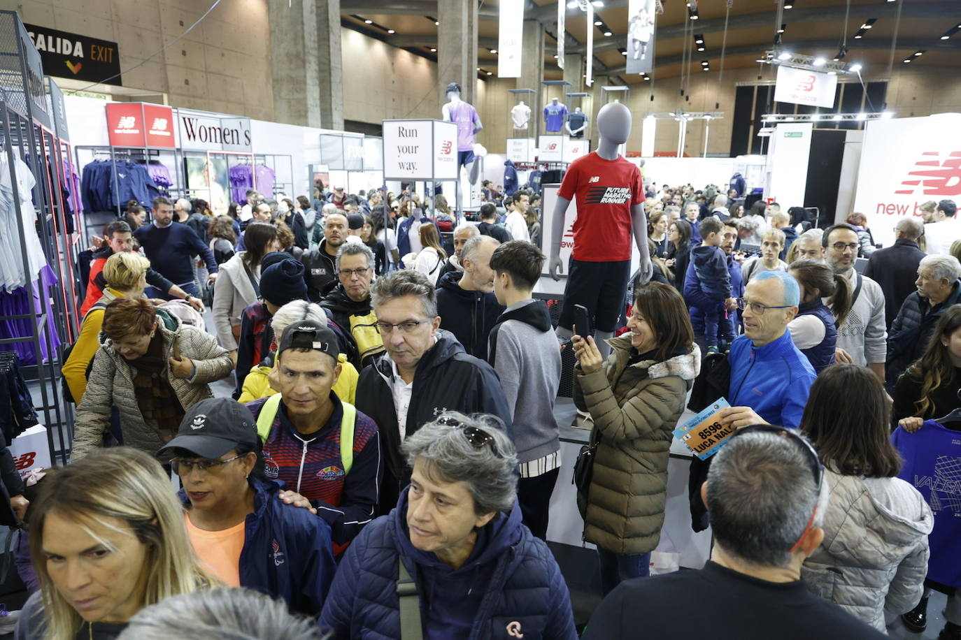 La feria del corredor se llena a pocas horas del Maratón de Valencia