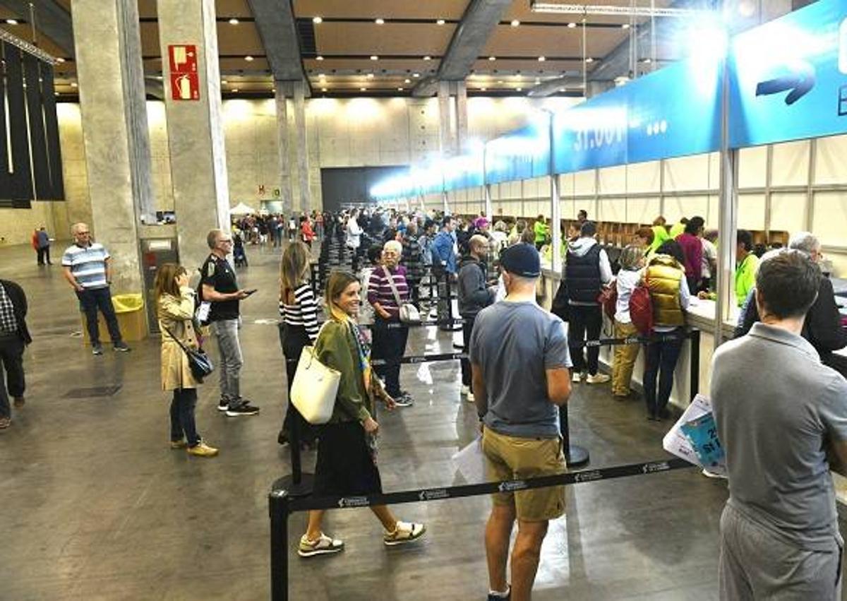 Imagen secundaria 1 - El maratón comienza en Feria Valencia