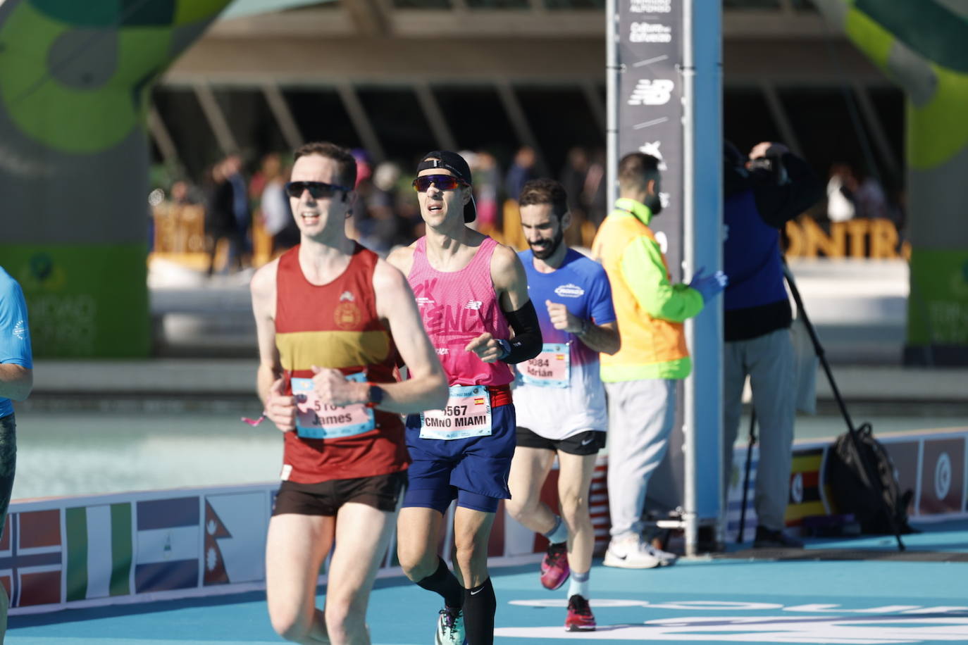 Las fotos más espectaculares del Maratón de Valencia 2023