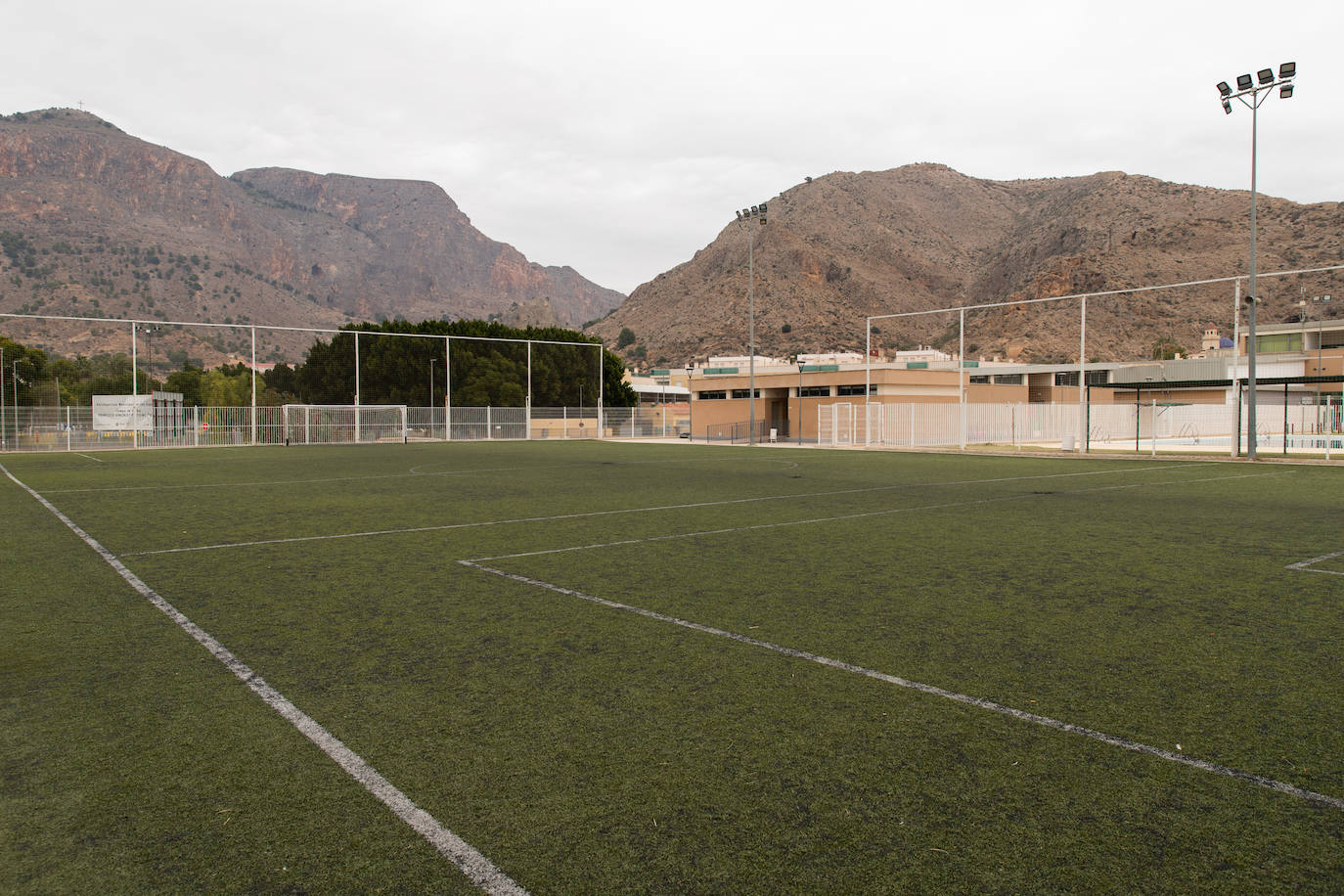 Un campo de fútbol en una imagen de archivo.