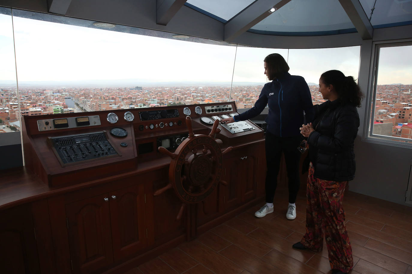 El extravagante lujo de los &#039;cholets&#039;, las casas de los ricos en Bolivia