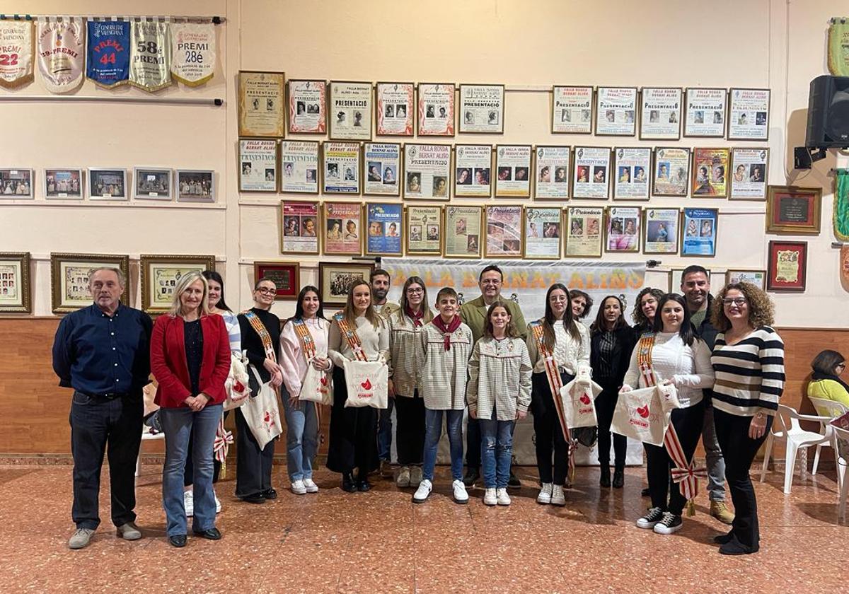 Donación de sangre en el casal de la Falla Bernat Aliño.