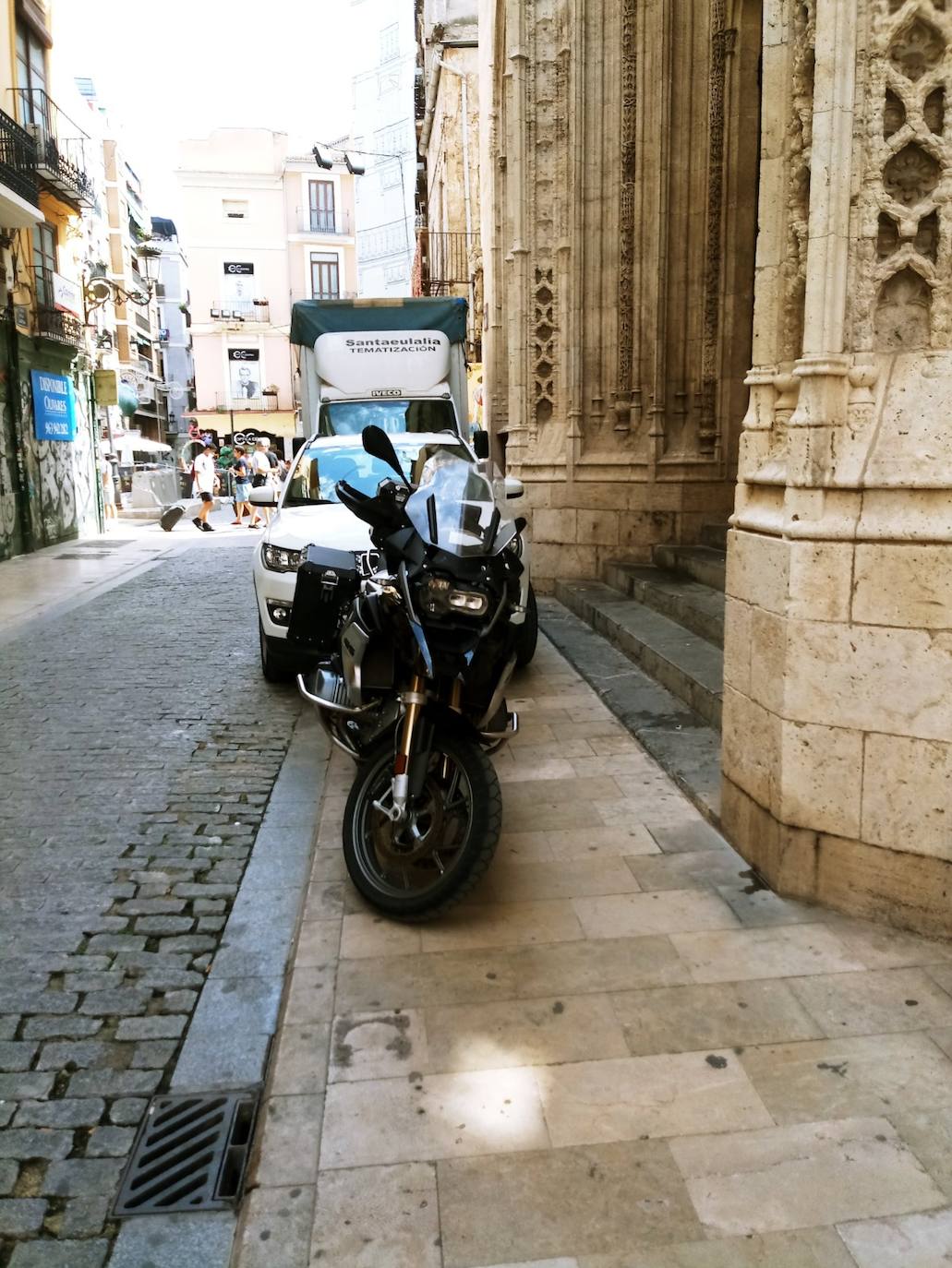 Fotos: La Lonja, zona de aparcamiento en el centro de Valencia